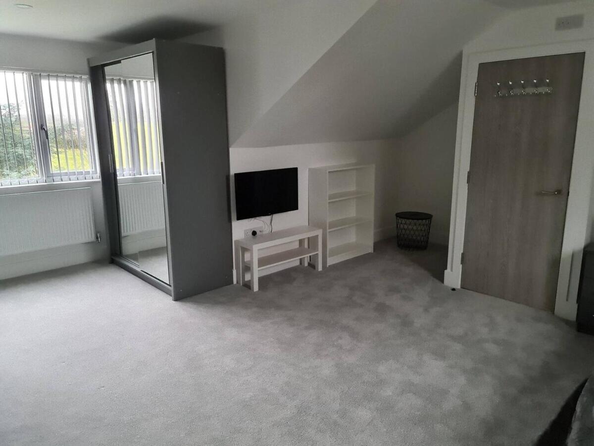Sav 5 Bed Luxury Detached House In Leicester Humberstone 객실 사진